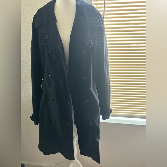 Black Double-Breasted Trench Coat - Picture 7 of 8